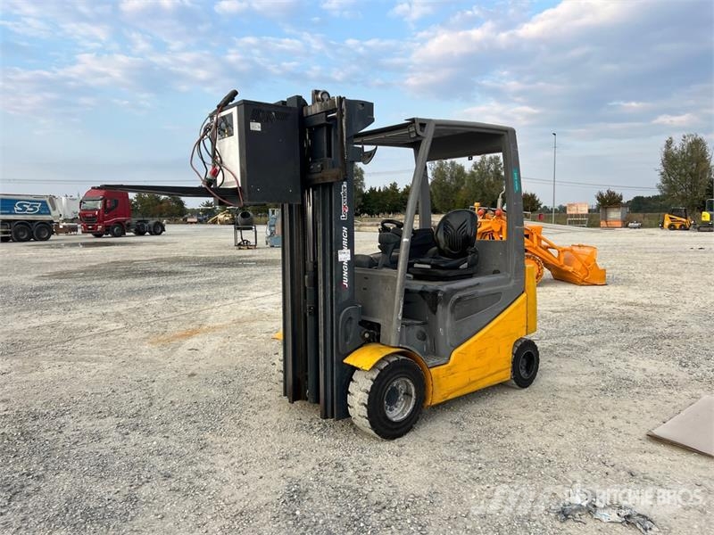 Jungheinrich EFG430K 3000 kg Electric Forklift Elmotviktstruckar