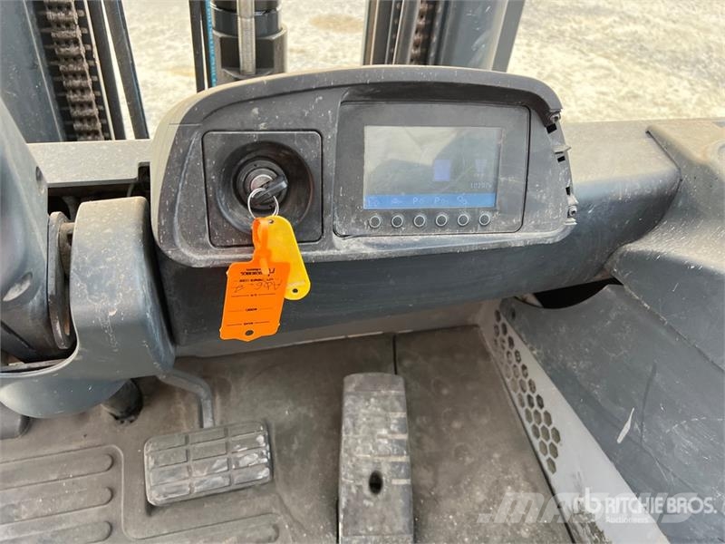 Jungheinrich EFG430K 3000 kg Electric Forklift Elmotviktstruckar