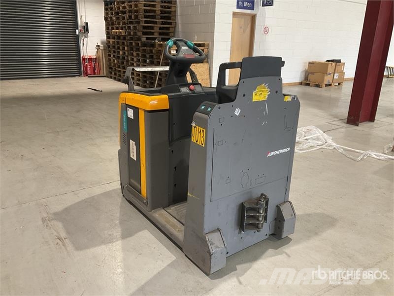 Jungheinrich EZS350 Tow Tractor Ηλεκτρικά περονοφόρα ανυψωτικά κλαρκ