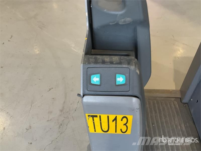 Jungheinrich EZS350 Tow Tractor Ηλεκτρικά περονοφόρα ανυψωτικά κλαρκ