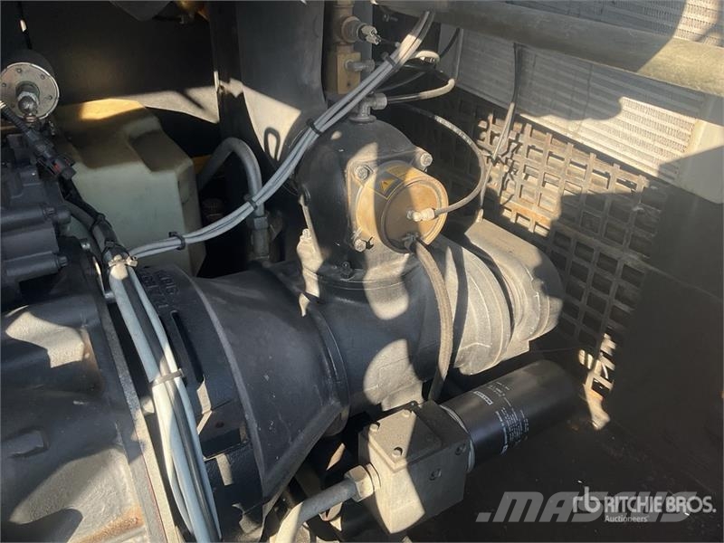 Kaeser M122 Compressors