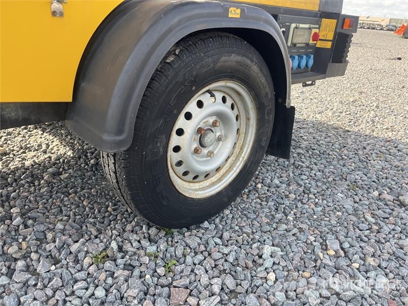 Kaeser M52 Mobile Air Compressor Compressors