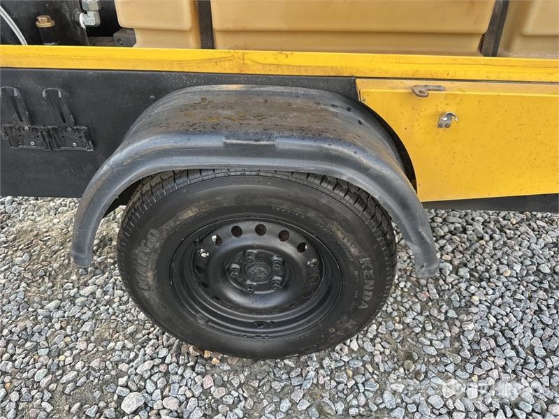 Kaeser M64 Mobile Air Compressor مكابس