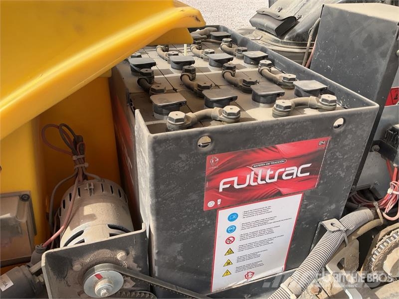 Kärcher KMR 1250 BAT Pressure Washer معدات الغسل بالضغط الخفيف