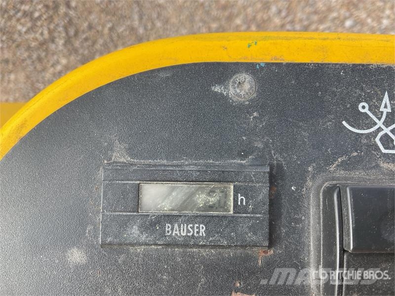 Kärcher KMR1550D Floor Sweeper Sonstige Erntemaschinen