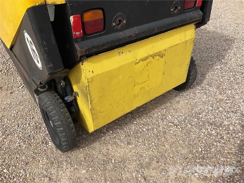 Kärcher KMR1550D Stand-On Floor Sweeper Druga oprema za žetev