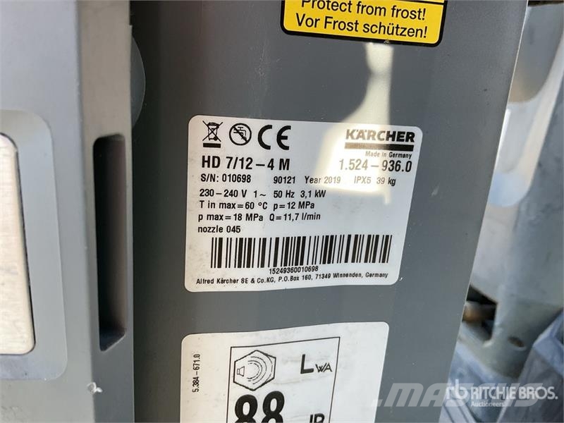 Kärcher of (3)  Karcher Pressure Washer 低压清洗机