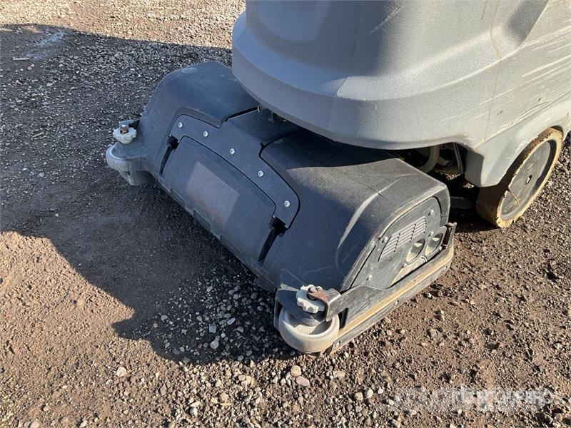 Kärcher Professional Walk-Behind Electric Floor Scrubber مقطورات أخرى