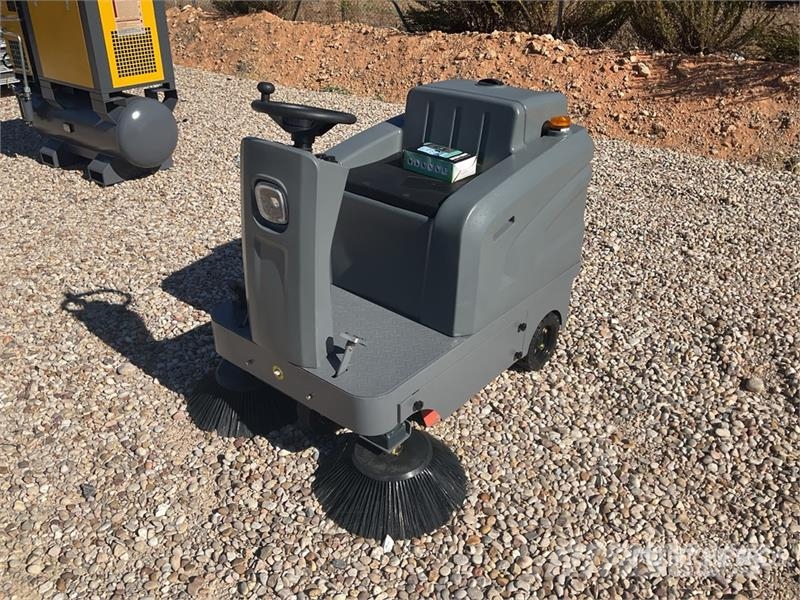  Kaster S13 Floor Sweeper (Unused) معدات أخرى للحصاد