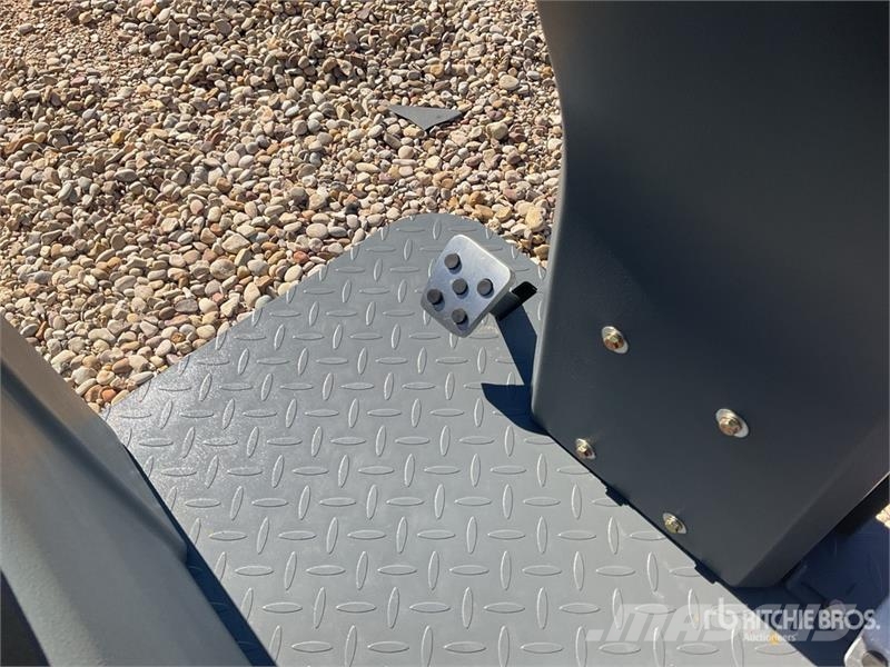 Kaster S13 Floor Sweeper (Unused) معدات أخرى للحصاد