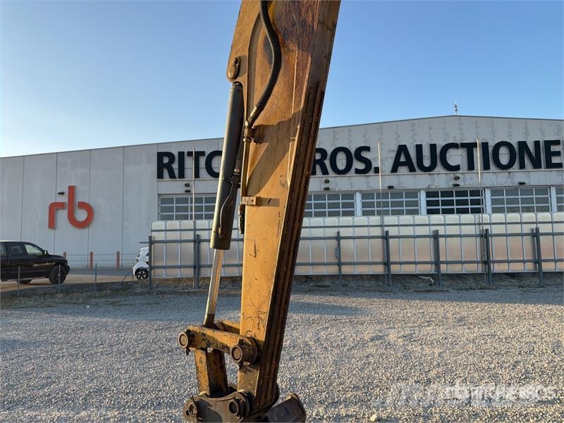 Kato 80VX2 Tracked Excavator Верижен екскаватор
