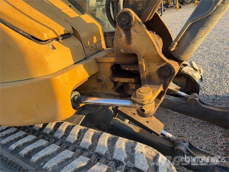 Kato 80VX2 Tracked Excavator Верижен екскаватор