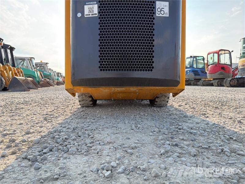 Kato-imer AS 12 Skid Steer Loader Kompaktlastare