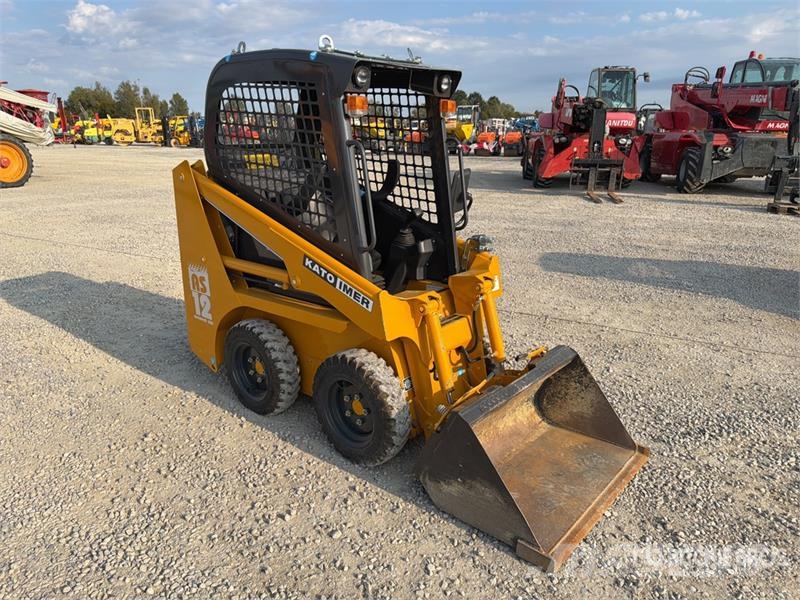 Kato-imer AS 12 Skid Steer Loader Kompaktlastare