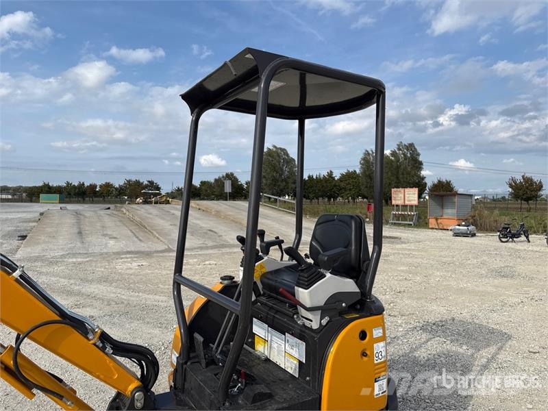 Kato Imer HD17 VXE Mini Excavator Mini bagri <7t