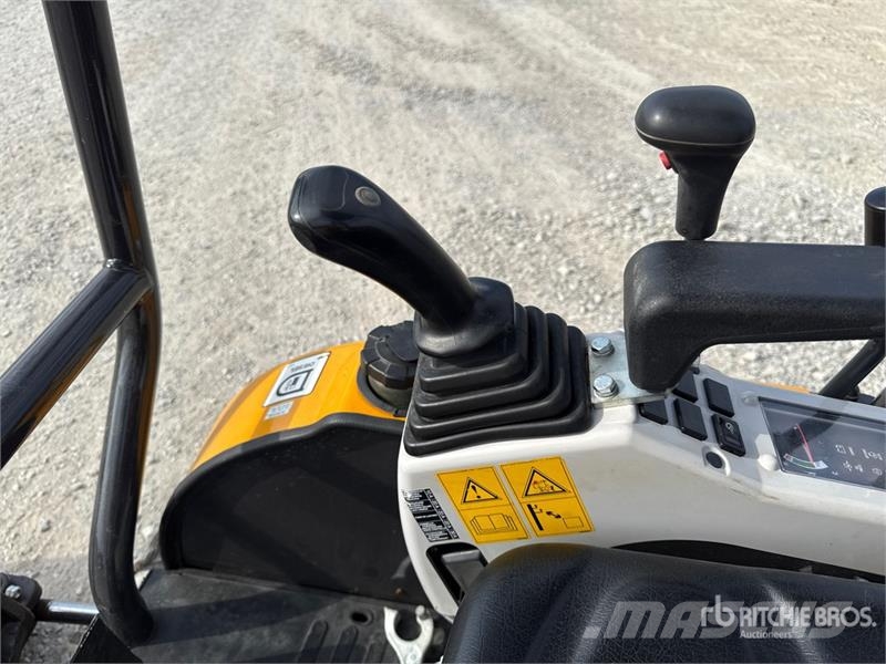 Kato Imer HD17 VXE Mini Excavator Mini bagri <7t