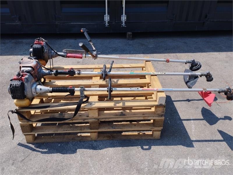 Kawasaki of (3) Kawasaki Brush Cutter Χορτοκοπτικά και κορυφολόγοι βοσκοτόπων