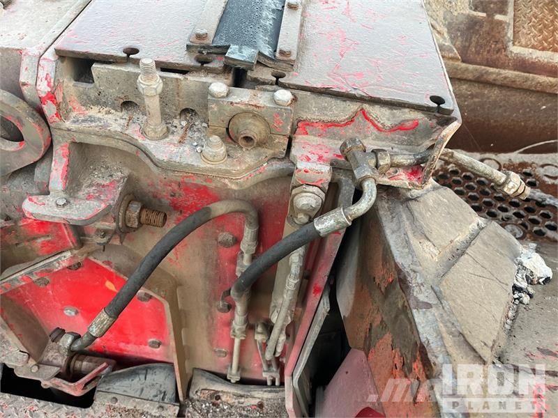 Keestrack R5 Impact Crusher Запчасти и компоненты