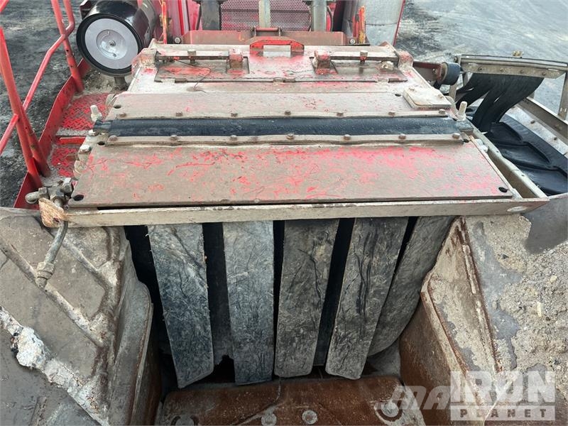 Keestrack R5 Impact Crusher Запчасти и компоненты