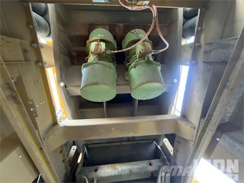 Keestrack R6d Impact Crusher Rezervni delovi za otpad, kamenolome i reciklažu