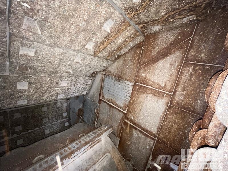 Keestrack R6d Impact Crusher Rezervni delovi za otpad, kamenolome i reciklažu