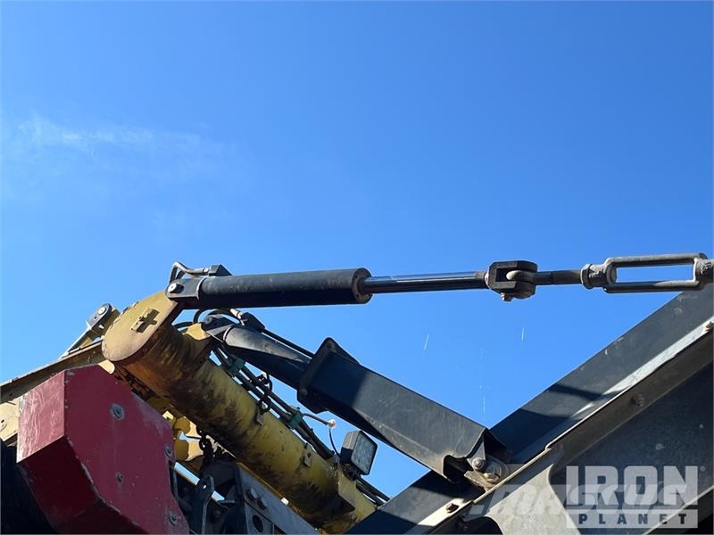 Keestrack R6d Impact Crusher Rezervni delovi za otpad, kamenolome i reciklažu