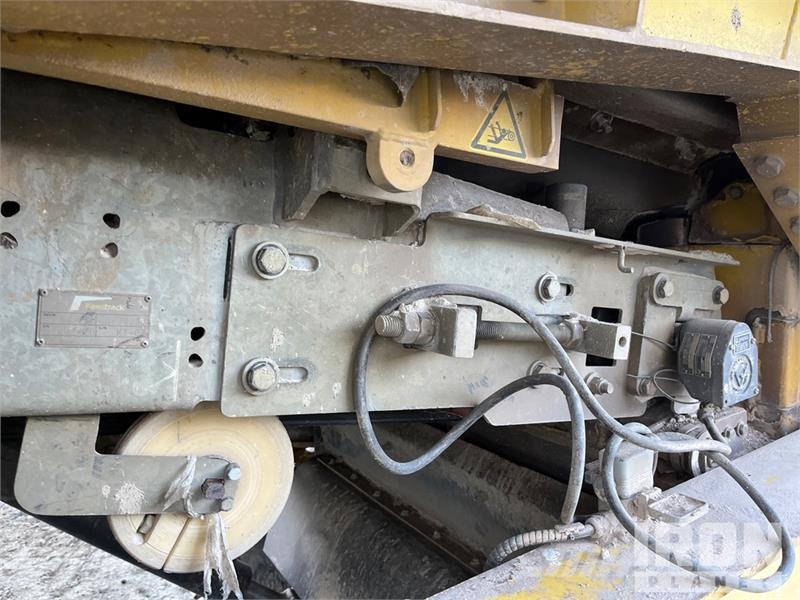 Keestrack R6d Impact Crusher Rezervni delovi za otpad, kamenolome i reciklažu
