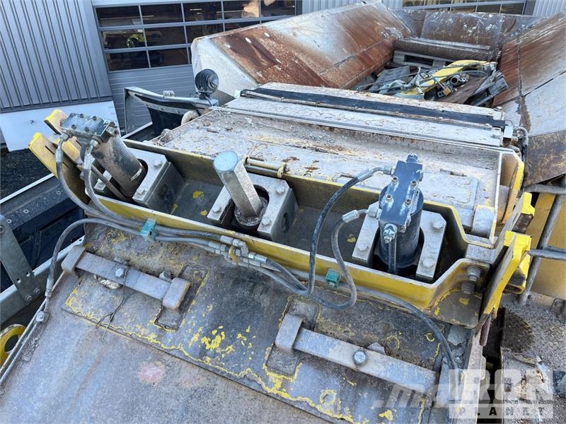 Keestrack R6d Impact Crusher Rezervni delovi za otpad, kamenolome i reciklažu