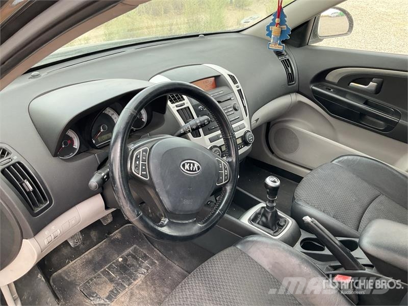 Kia Ceed Automobile (Inoperable) Carros Ligeiros