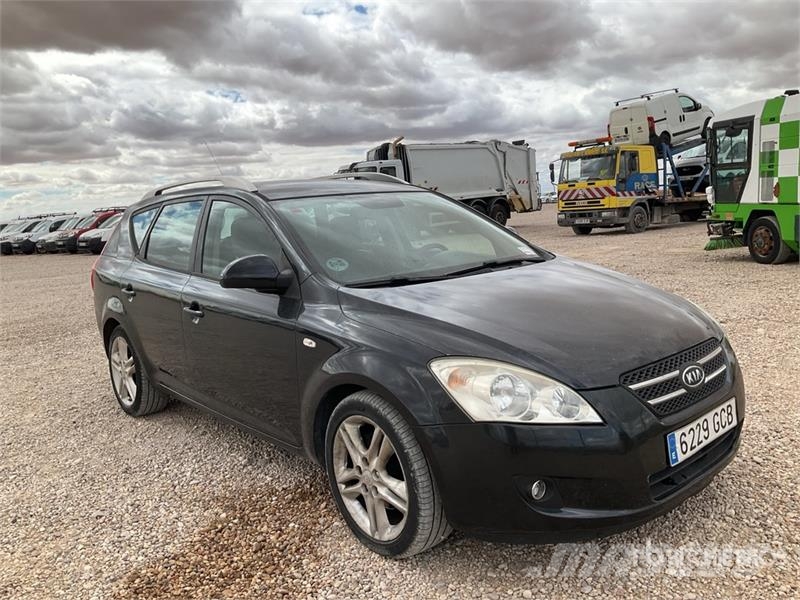 Kia Ceed Automobile (Inoperable) Carros Ligeiros