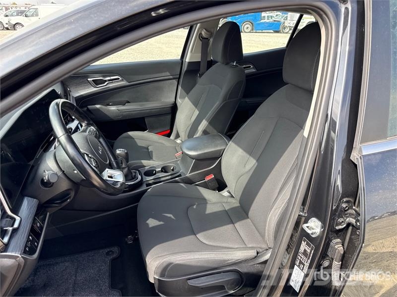 Kia Sportage 1.6 CRDI MHEV BUSINESS 2WD DCT SUV Personbilar