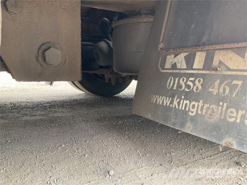 King GTS44-3GR9 Tri/A Lowboy Trailer Low loaders
