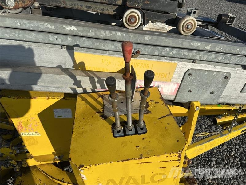Klaas Universal K III HV 25 /5 Towable Lift Vlečne dvižne ploščadi