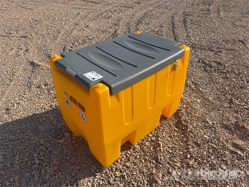 Klamel 240 Reservoir A Carburant (Non Utilise) Pum Fuel and additive tanks