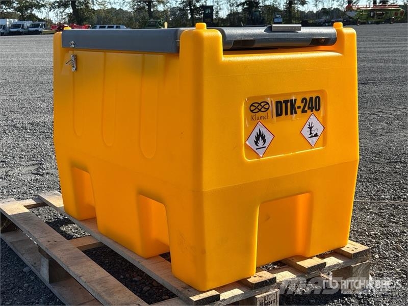 Klamel 240 with Pump Fuel Tank Fuel and additive tanks