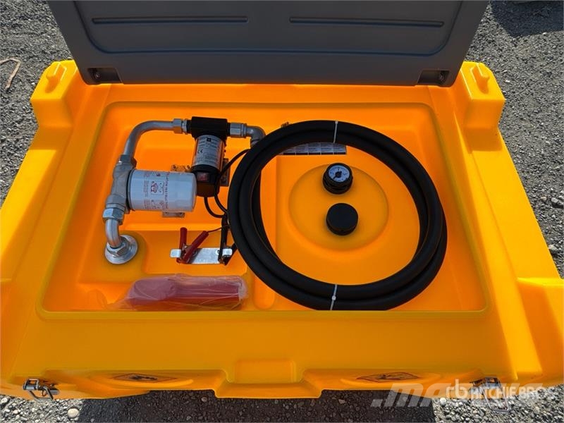 Klamel 480 with Pump Fuel Tank Fuel and additive tanks