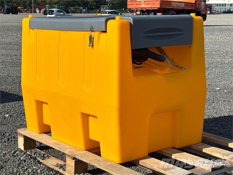  Klamel Fuel Tank Entreprenad - Övrigt
