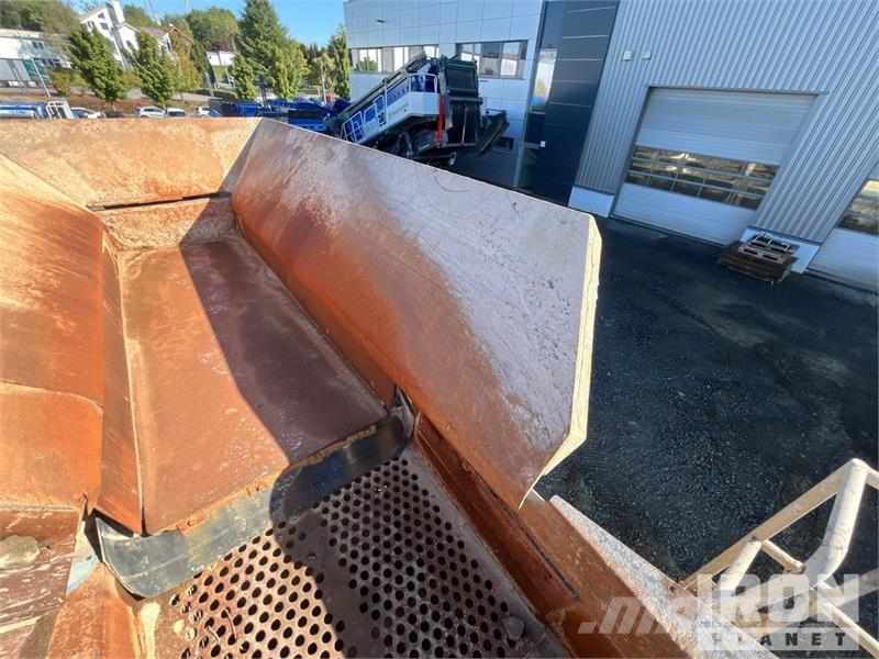 Kleemann MR110Zs EVO2 Impact Crusher Motoren und Getriebe