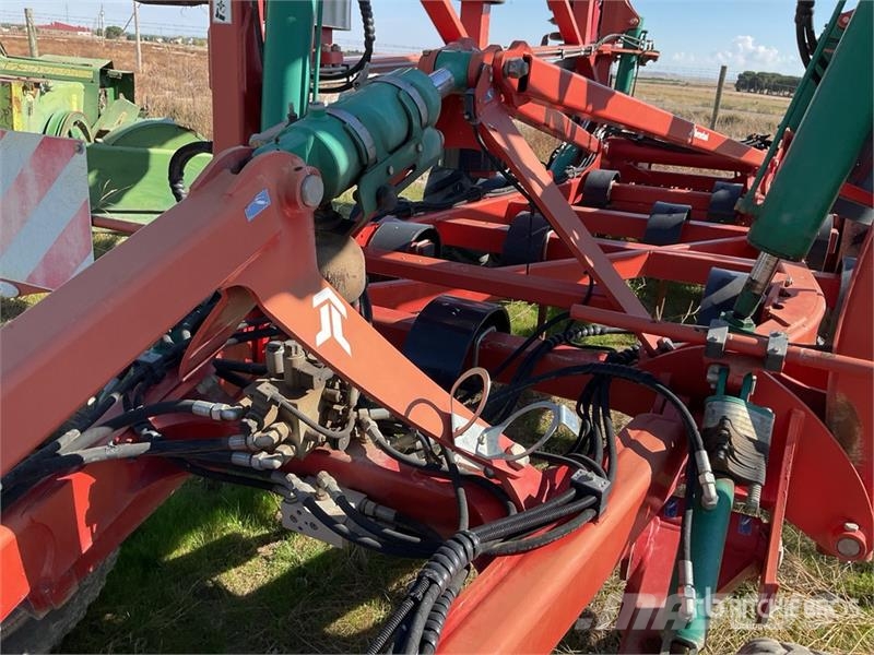 Kneverland TURBO T 6 MTS 2-Point Cultivator Cultivadores
