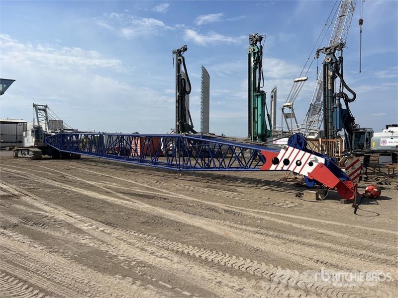 Kobelco BM800 90 ton Grue Sur Chenilles A Flèche En Treill Derik kranovi