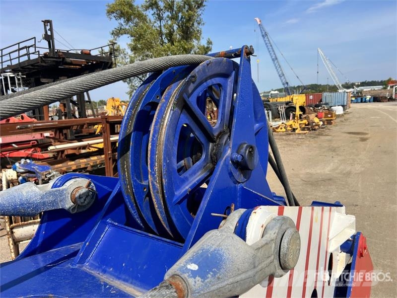 Kobelco BM800 Lattice-Boom Crawler Crane رافعات مجنزرة