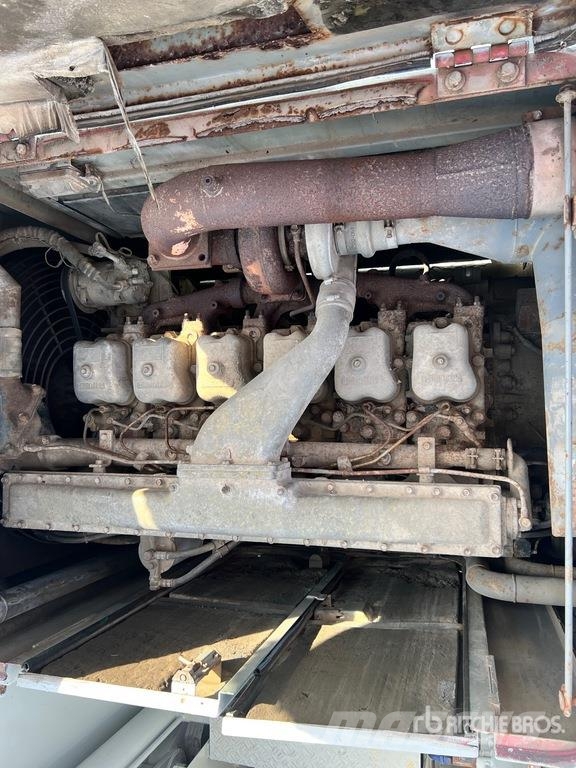 Kobelco BM800 Lattice-Boom Crawler Crane رافعات مجنزرة