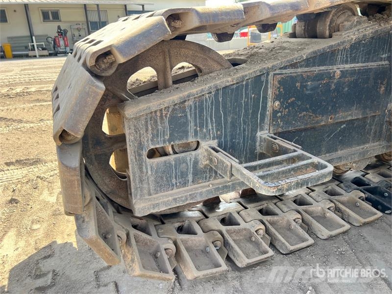 Kobelco BM800 Lattice-Boom Crawler Crane رافعات مجنزرة