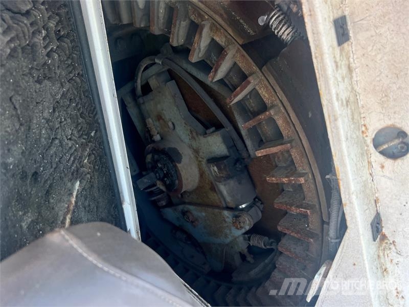 Kobelco BM800 Lattice-Boom Crawler Crane رافعات مجنزرة