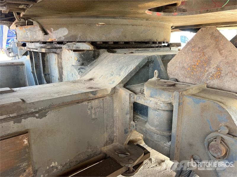 Kobelco BM800 Lattice-Boom Crawler Crane رافعات مجنزرة