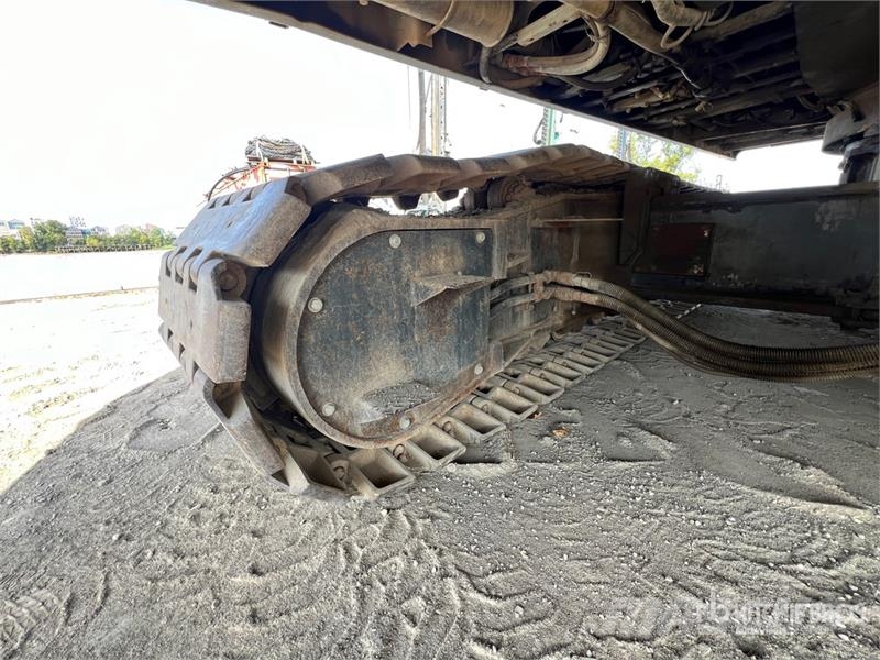 Kobelco BM800 Lattice-Boom Crawler Crane رافعات مجنزرة