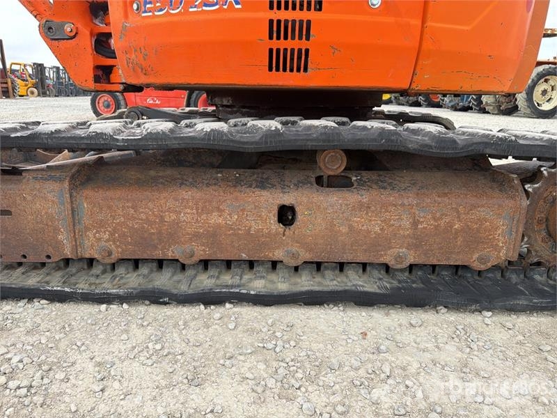 Kobelco E40.2SR Mini Excavator Mini kotrók < 7t