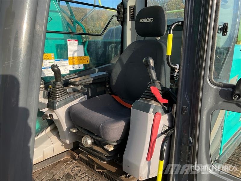 Kobelco SK130LC-11 Tracked Excavator Gravemaskiner på larvebånd