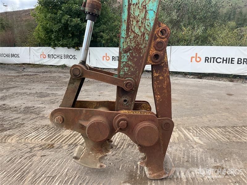 Kobelco SK200 Raupenbagger