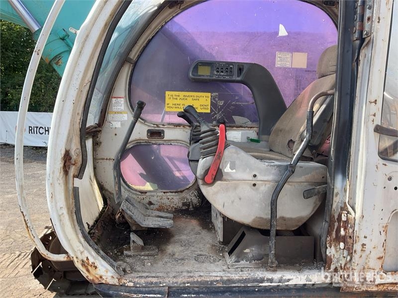 Kobelco SK200 Raupenbagger